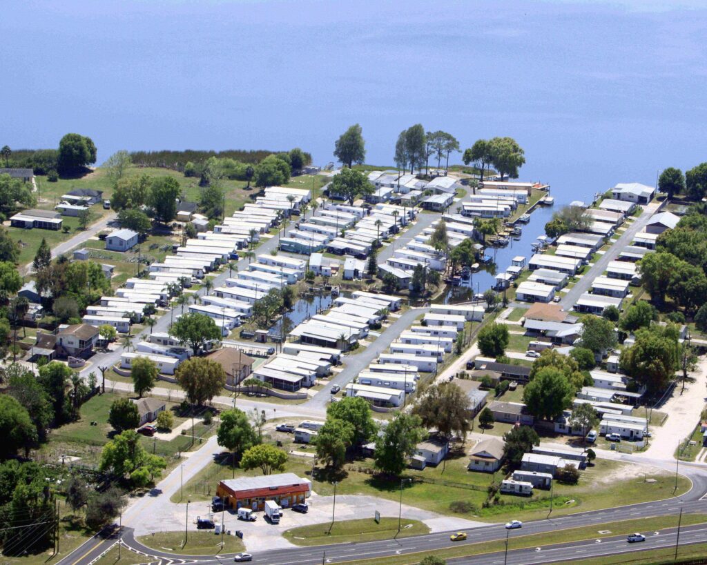Palm Shores RV Resort