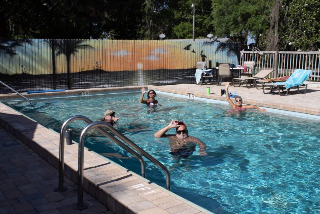 Lake Rousseau RV Resort